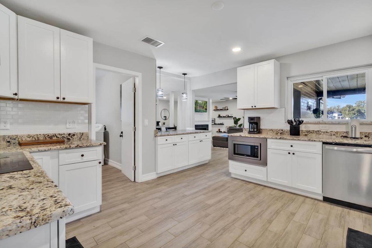 Modern Lake Front Casita Near Winter Park! أورلاندو المظهر الخارجي الصورة